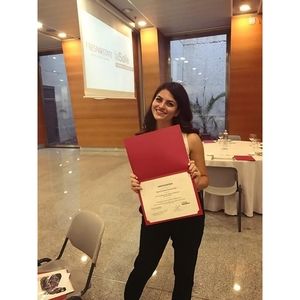 Meet your Posher, Maria